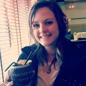 Meet your Posher, Jenny